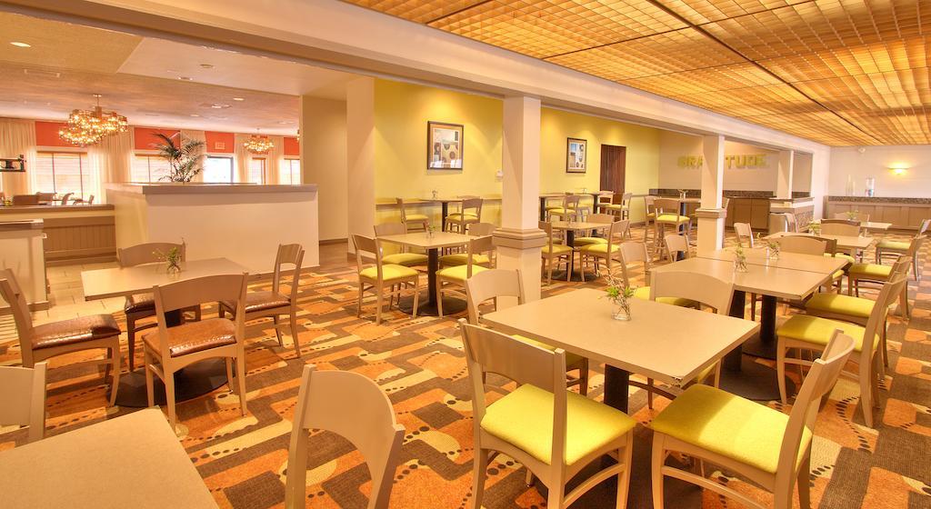 Inn At The Commons Μέντφορντ Εξωτερικό φωτογραφία